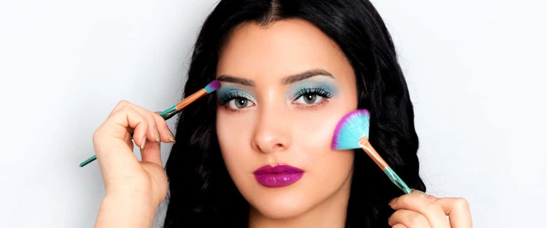 What lipstick goes with blue eyeshadow?